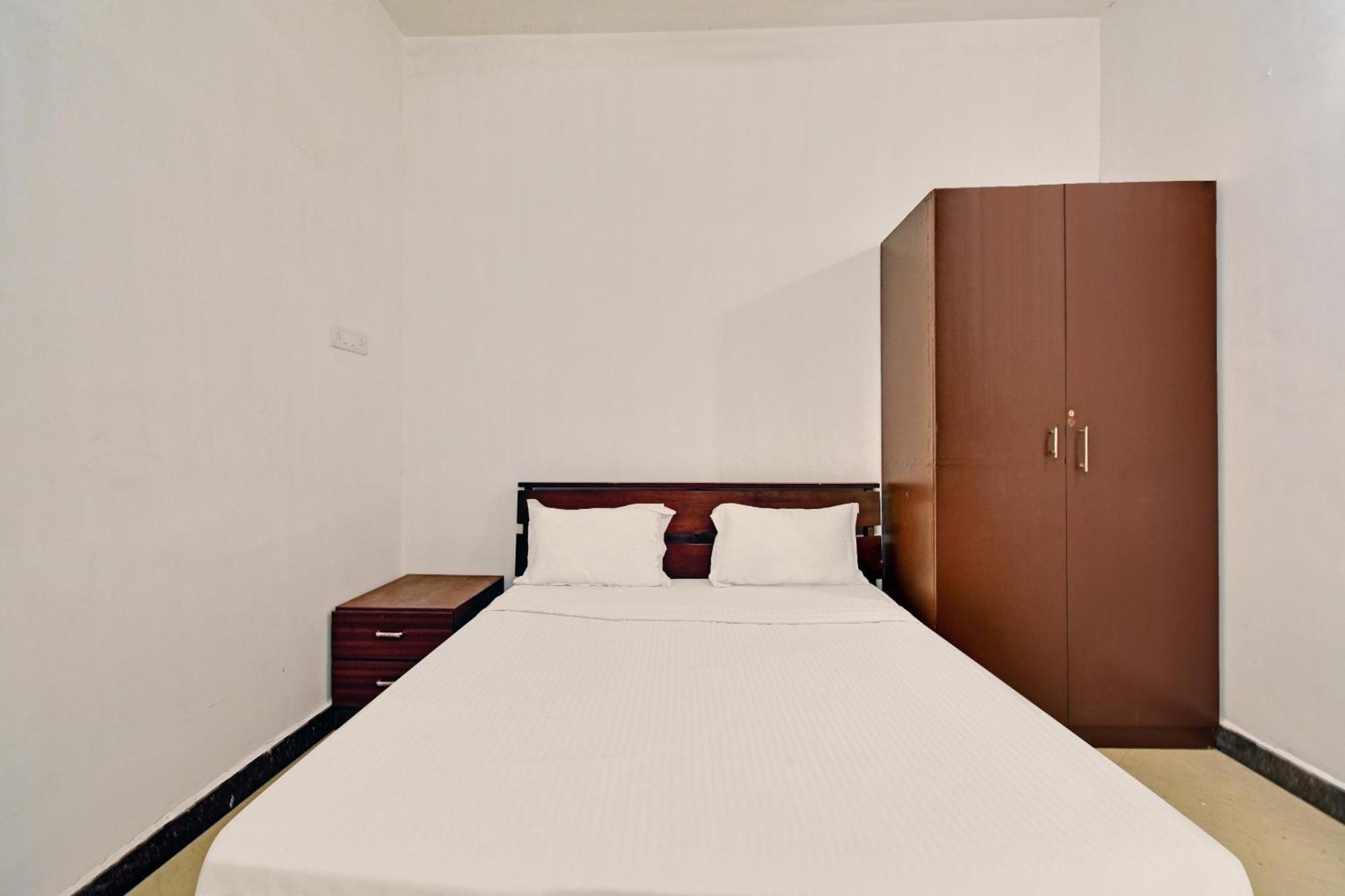 Hotel O Dakshin Villa Ecr Chennai Exteriör bild