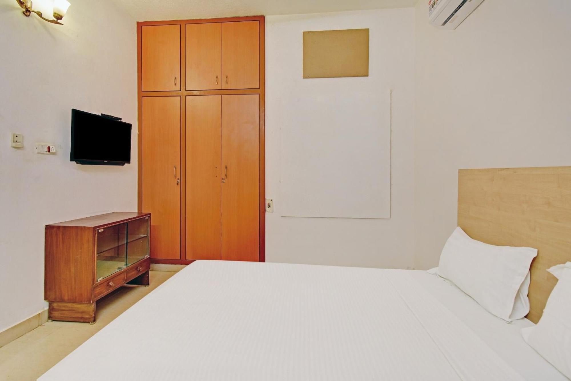 Hotel O Dakshin Villa Ecr Chennai Exteriör bild